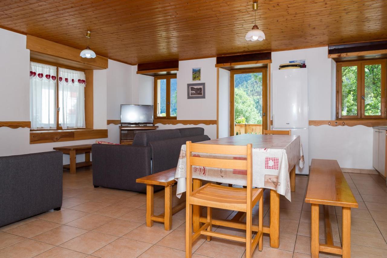 Les Mouflons Apartment Abondance Екстериор снимка